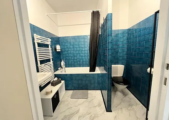 & Cosy Daire Bagnères-de-Luchon